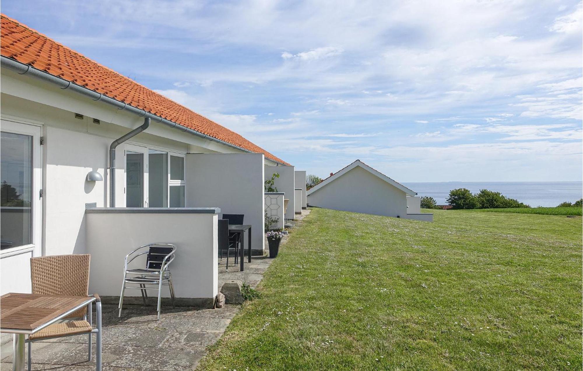 Nice Apartment In Allinge With House Sea View Exterior photo